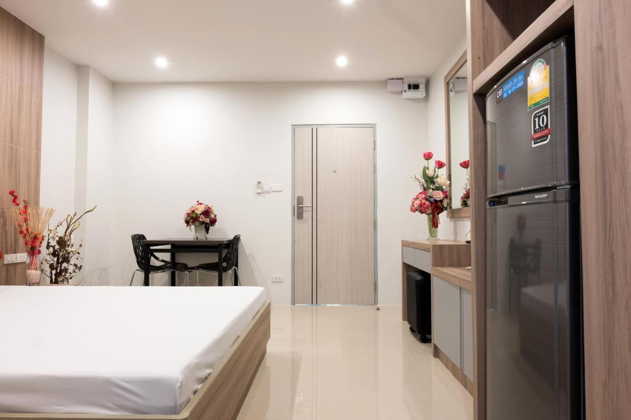 Db Plus 5 Bangkok Exterior photo