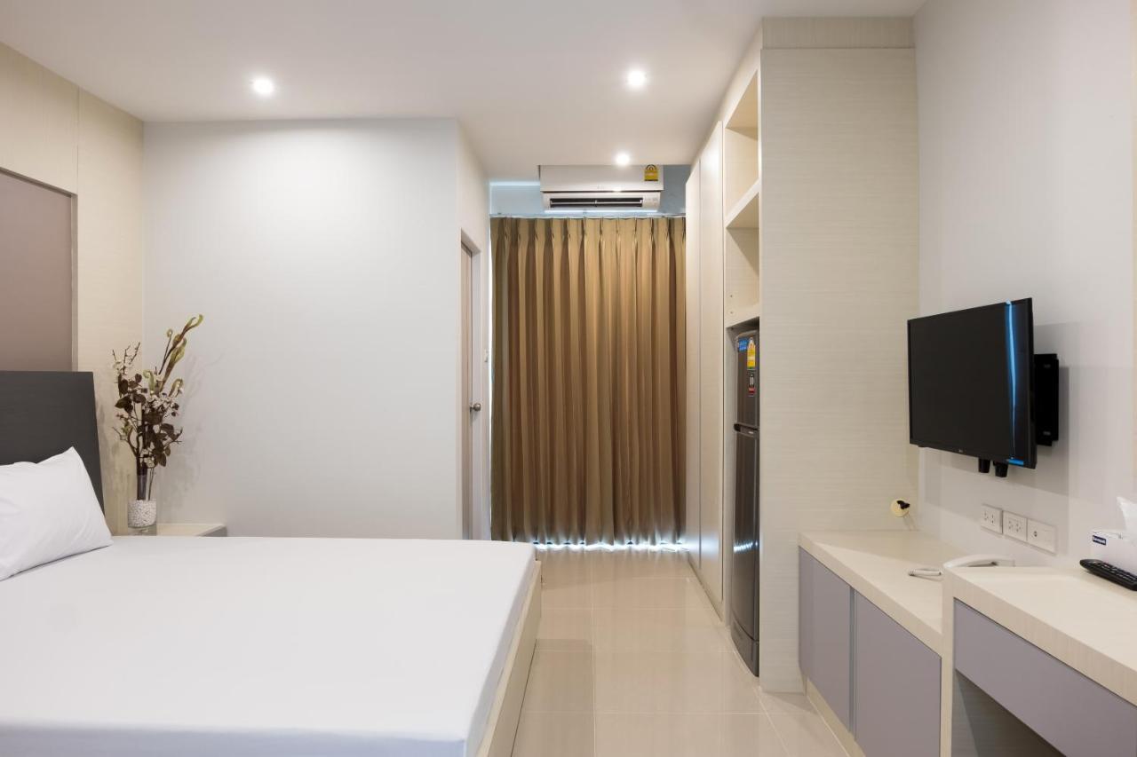 Db Plus 5 Bangkok Exterior photo